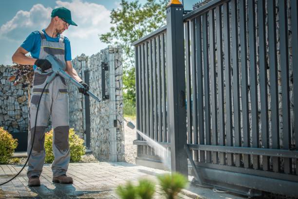 Post-Construction Pressure Washing in Livingston, CA